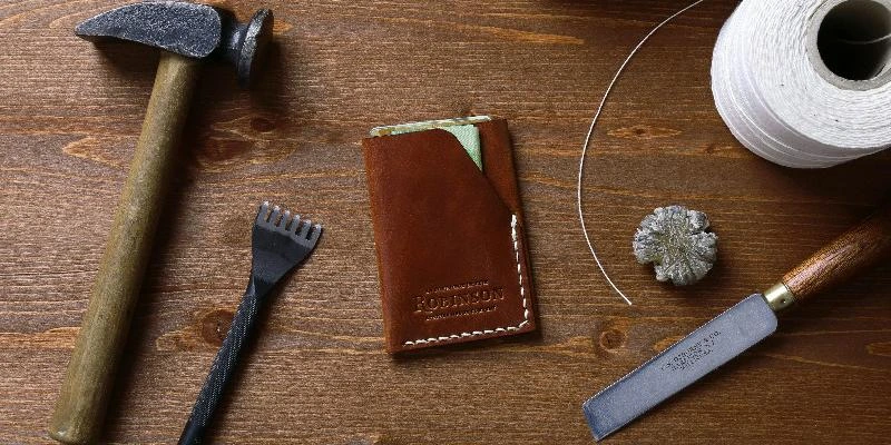 Le Rôle des Fournitures Scolaires en BTS Métier Mode Cuir Maroquinerie